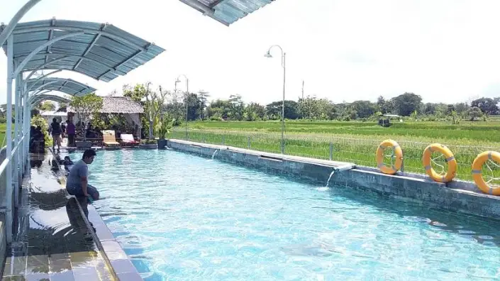 Kolam Renang Pesona Alam Tirta