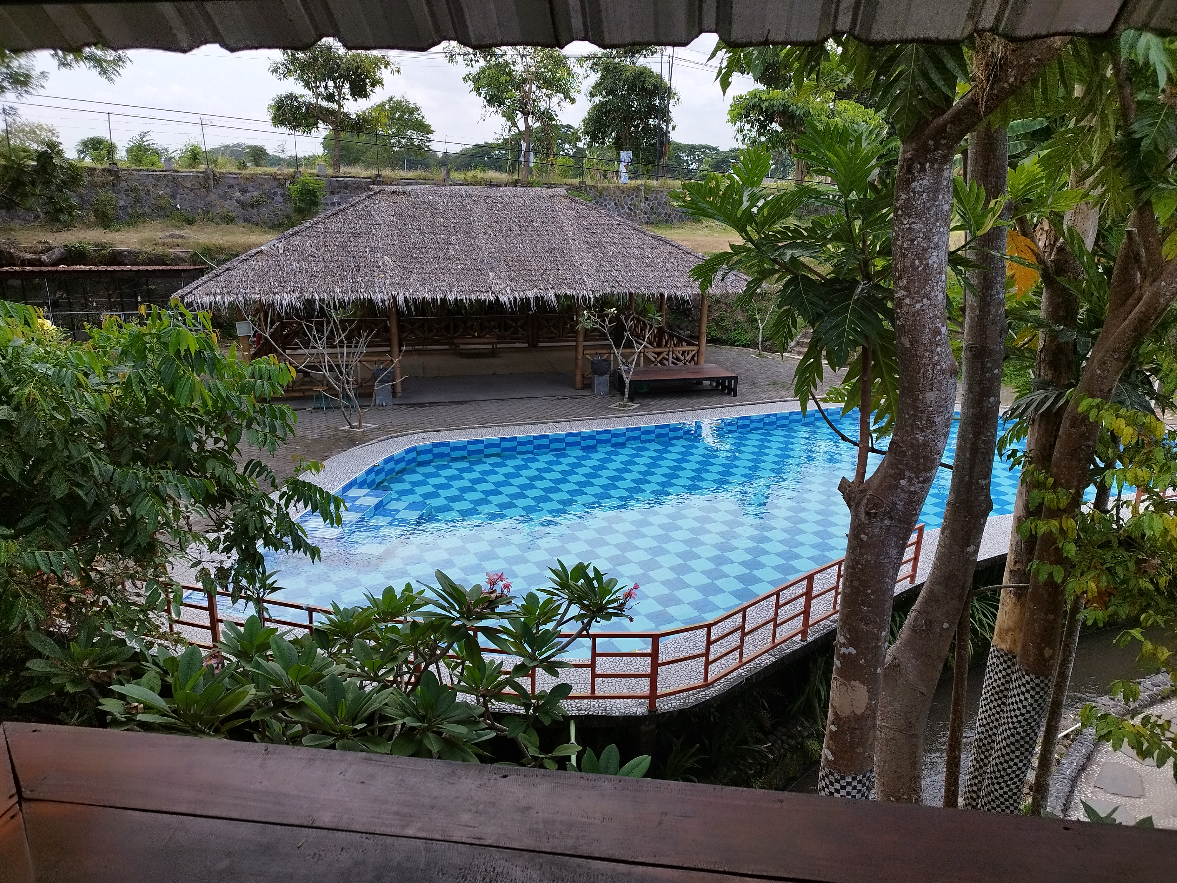 The Honduras Ponggok (Cafe dan Resto)