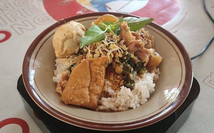 Nasi Tumpeng Lethok Klaten