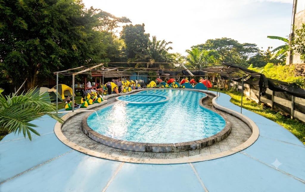New Latar Ombo Klaten, Wisata Keluarga Lengkap dengan Kolam Renang, Outbound, dan Kuliner