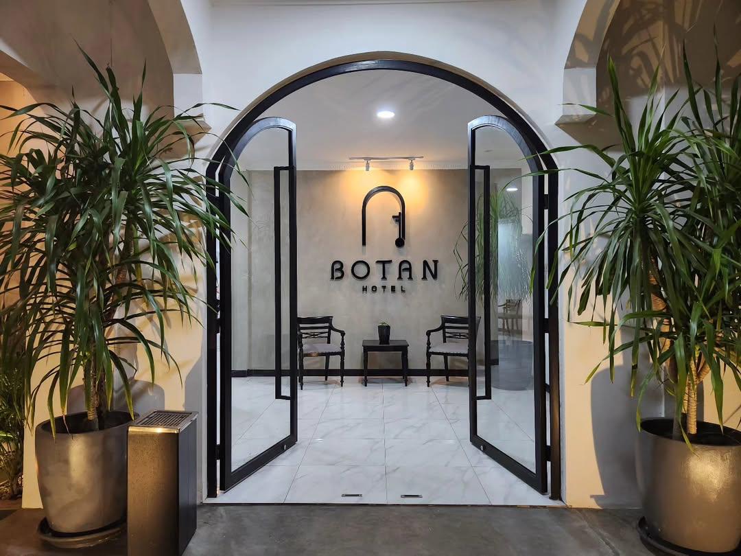 Hotel Botan, Staycation Bernuansa Alam di Klaten