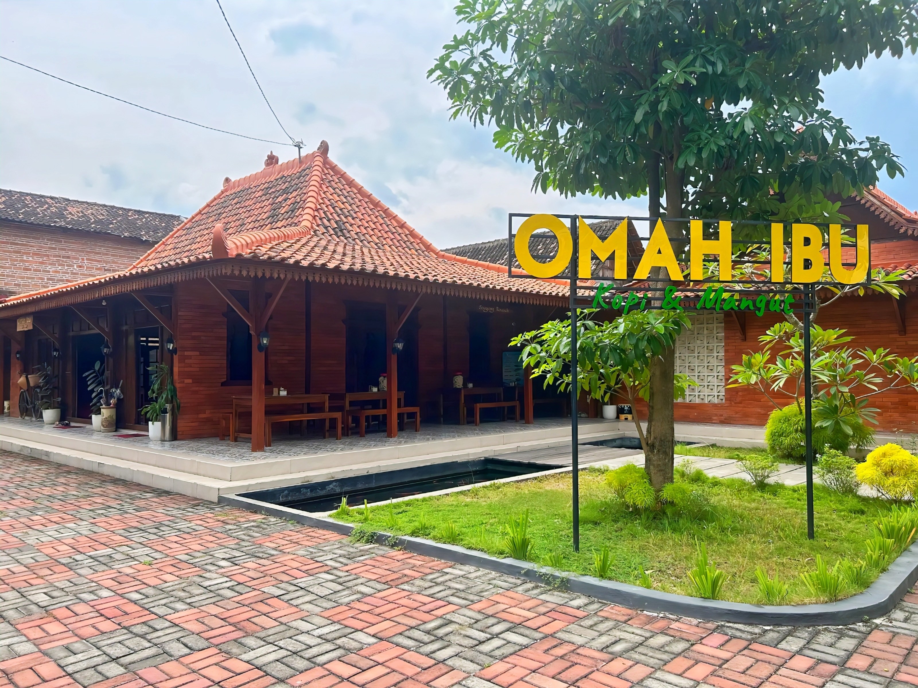 Omah Ibu Klaten Kopi & Mangut: Menikmati Sajian Rumahan Jawa di Trucuk