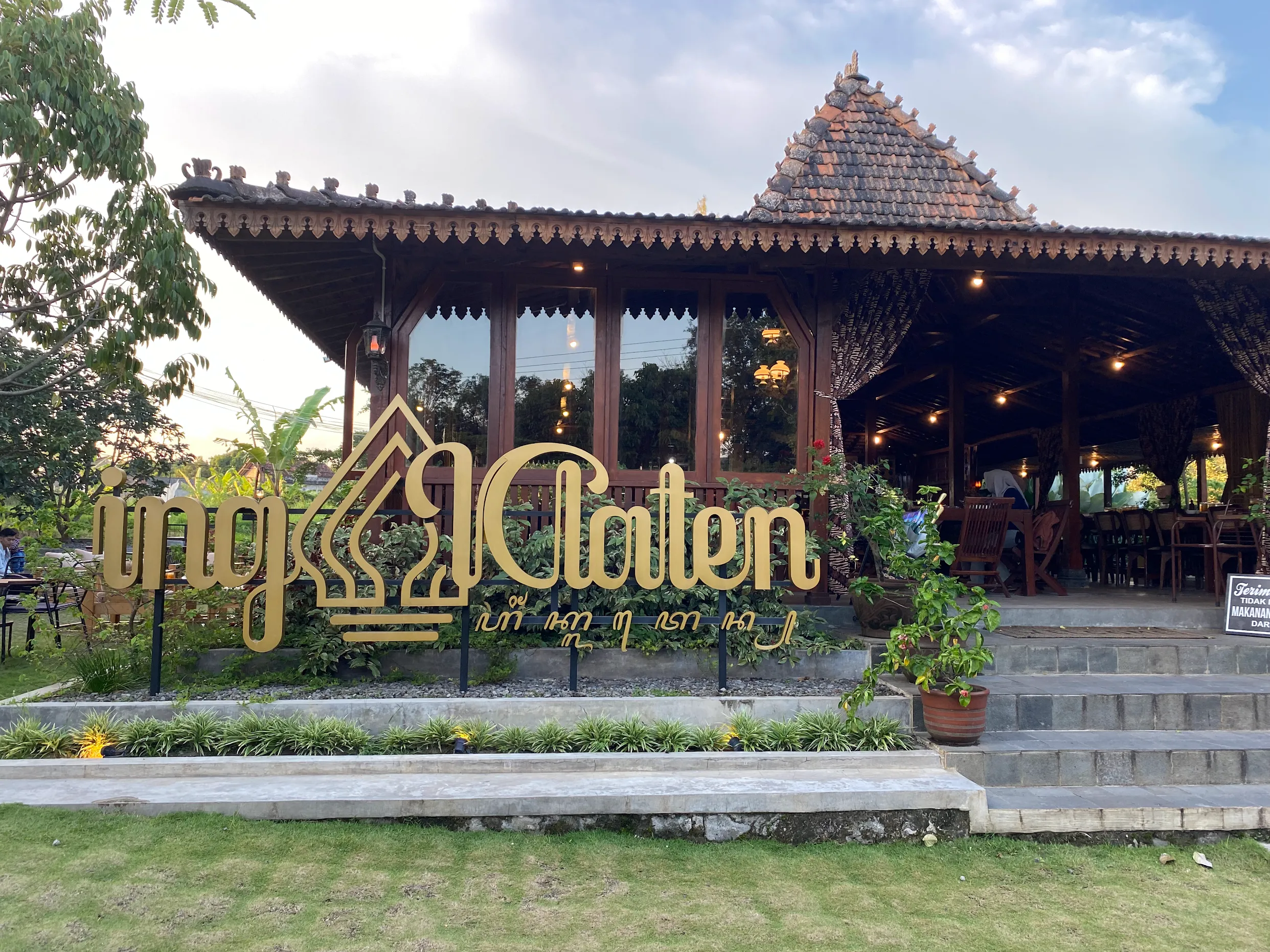 Ingklaten: Tempat Makan dan Ngopi Nyaman Dekat Pusat Kota Klaten
